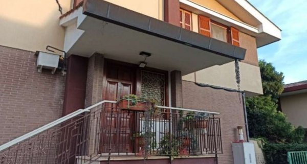 casa indipendente in vendita ad Anzio