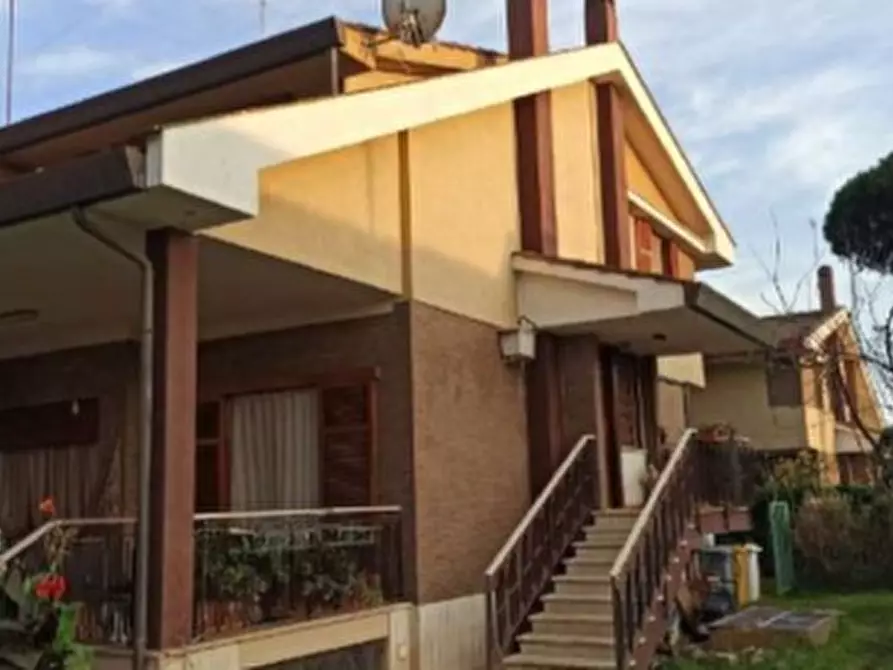 casa indipendente in vendita ad Anzio