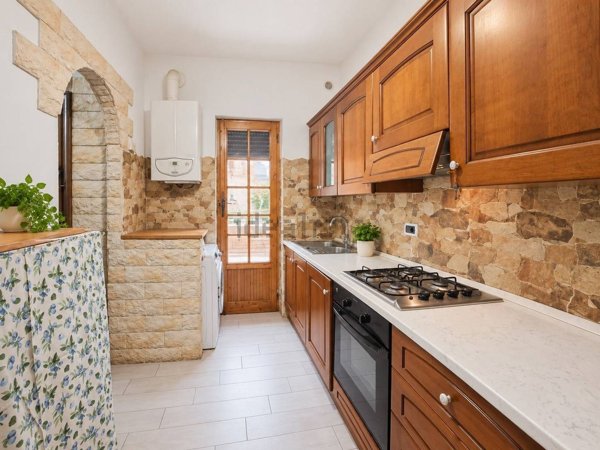 casa indipendente in vendita ad Anzio in zona Mare