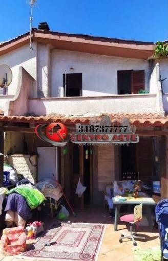 casa indipendente in vendita ad Anzio in zona Lido dei Pini