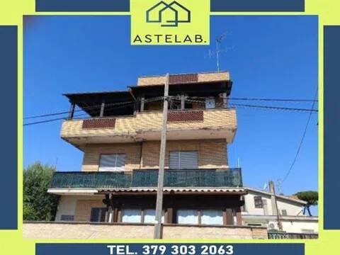 appartamento in vendita ad Anzio in zona Stazione