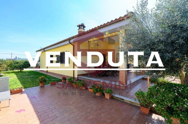 casa indipendente in vendita ad Anzio in zona Villa Claudia