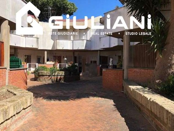 casa indipendente in vendita ad Anzio