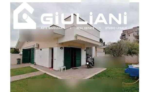 casa indipendente in vendita ad Anzio