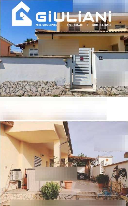 casa indipendente in vendita ad Anzio in zona Mare