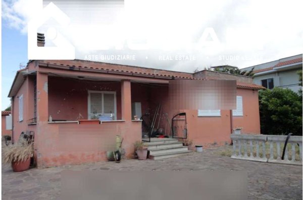 casa indipendente in vendita ad Anzio