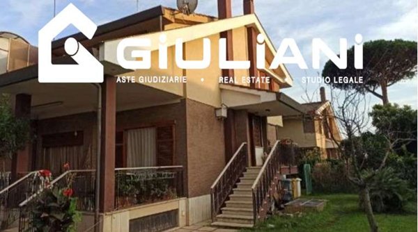 casa indipendente in vendita ad Anzio