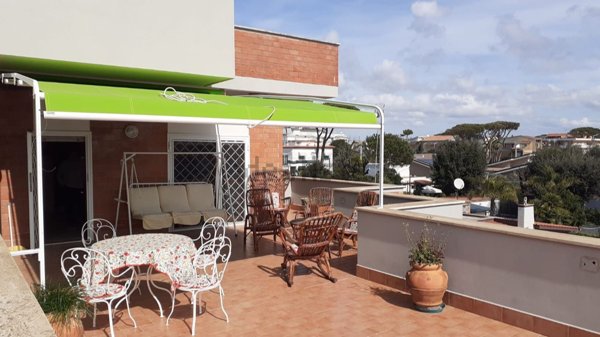 appartamento in vendita ad Anzio in zona Mare