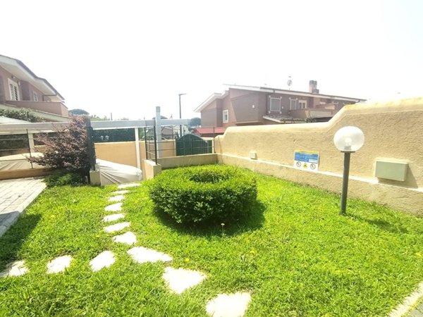 casa indipendente in vendita ad Anzio in zona Mare