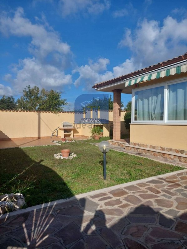 casa indipendente in vendita ad Anzio