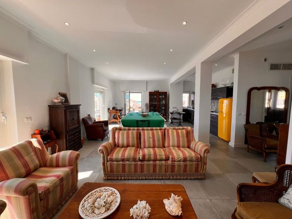 appartamento in vendita ad Anzio in zona Mare