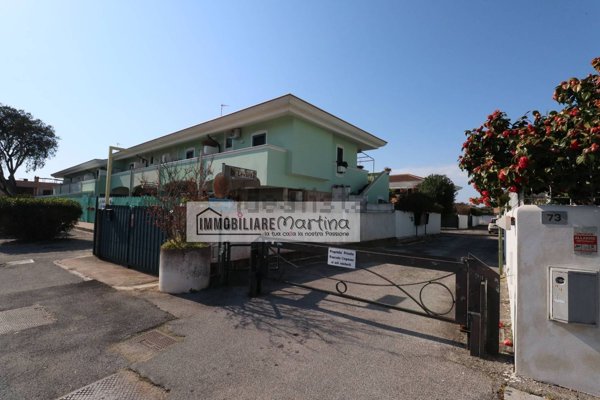 appartamento in vendita ad Anzio in zona Villa Claudia