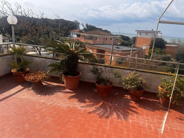 appartamento in vendita ad Anzio in zona Cincinnato