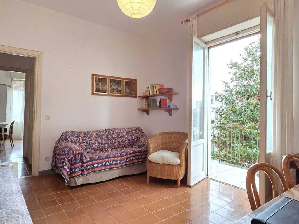 appartamento in vendita ad Anzio in zona Mare