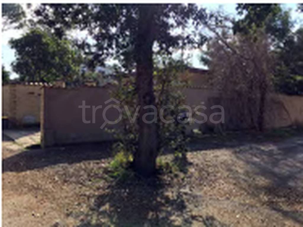 terreno edificabile in vendita ad Anzio in zona Cincinnato