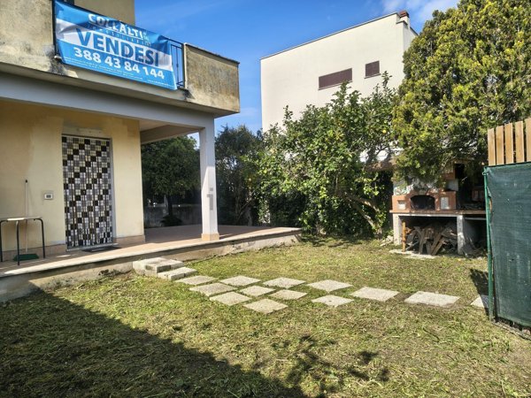 casa indipendente in vendita ad Anzio