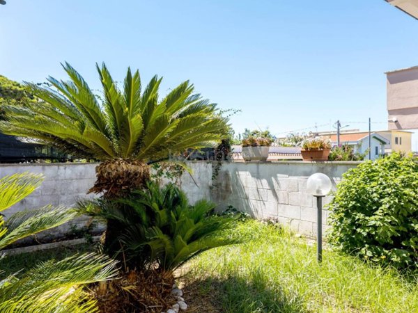 casa indipendente in vendita ad Anzio in zona Lido delle Sirene