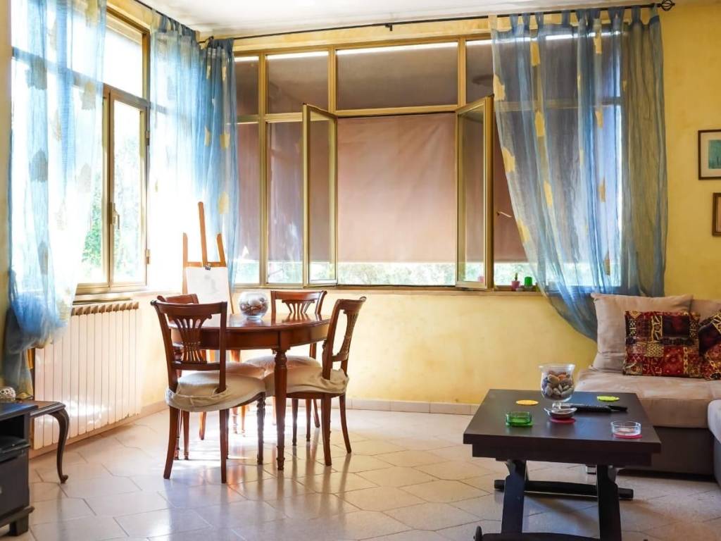 casa indipendente in vendita ad Anzio in zona Lido dei Pini