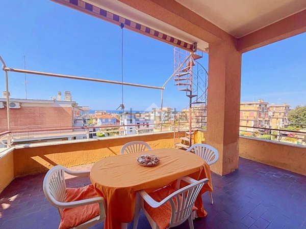 appartamento in vendita ad Anzio in zona Lido delle Sirene