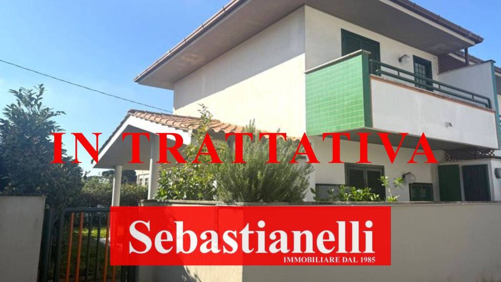 casa indipendente in vendita ad Anzio in zona Mare