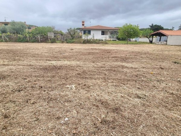 terreno agricolo in vendita ad Anzio in zona Stazione
