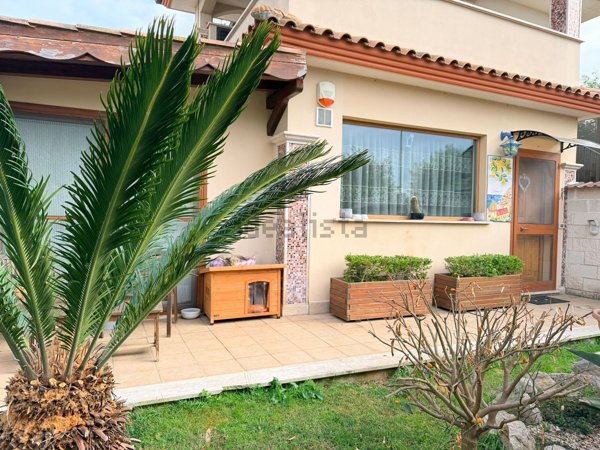 casa indipendente in vendita ad Anzio