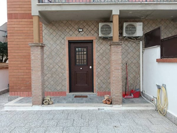 appartamento in vendita ad Anzio in zona Mare