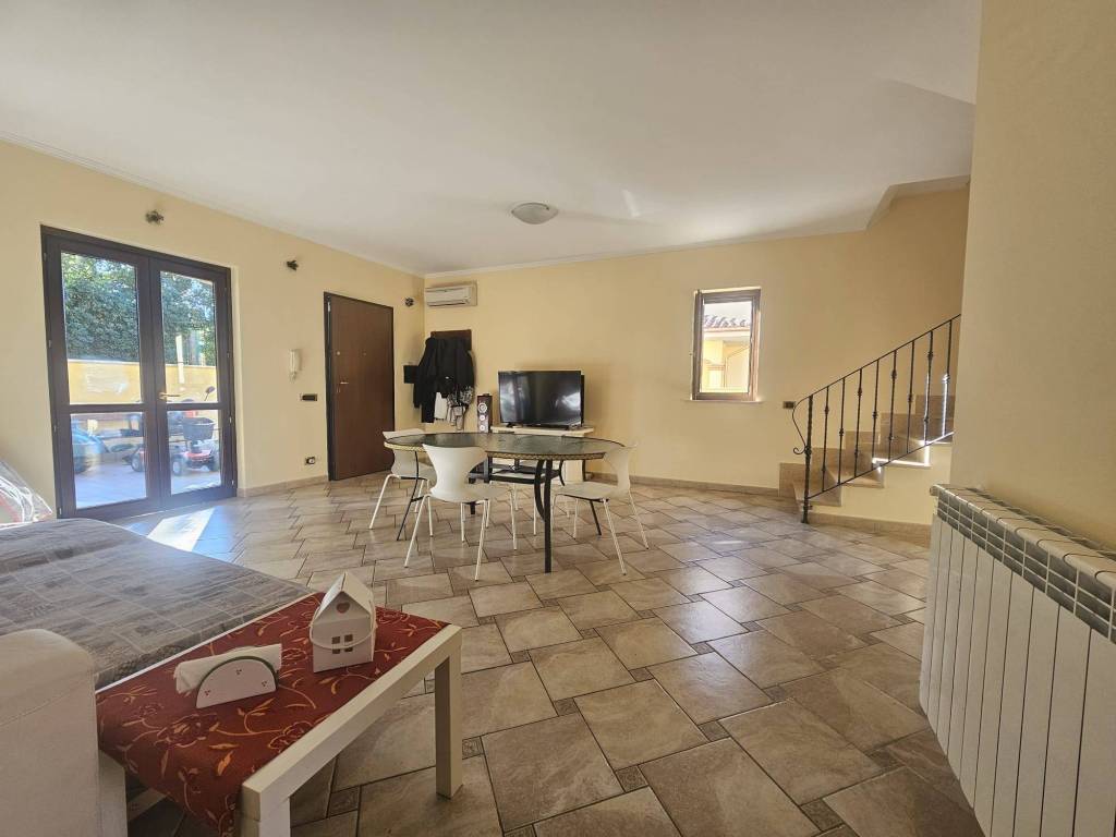 casa indipendente in vendita ad Anzio in zona Villa Claudia