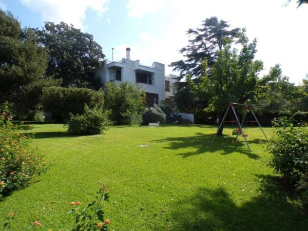 casa indipendente in vendita ad Anzio in zona Mare