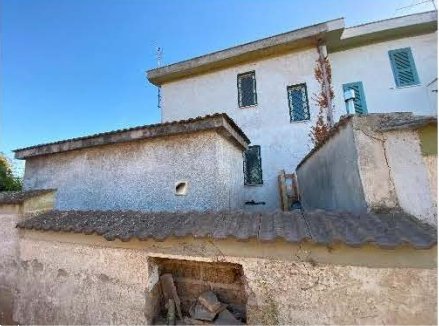 casa indipendente in vendita ad Anzio