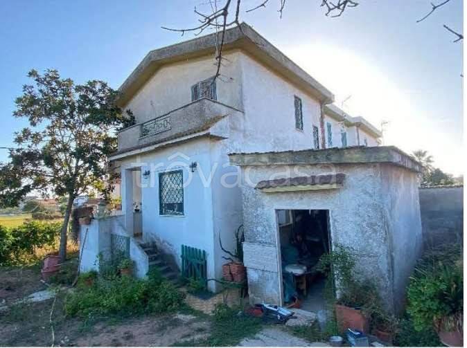 casa indipendente in vendita ad Anzio