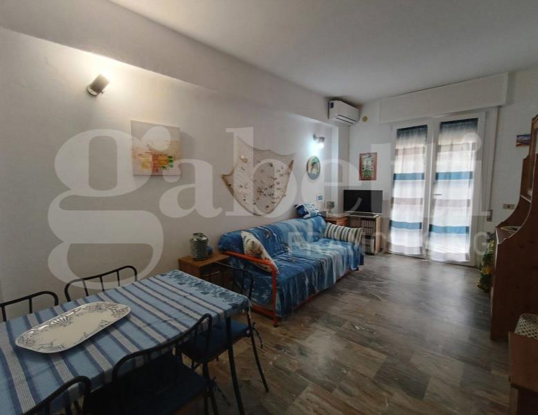 appartamento in vendita ad Anzio in zona Mare