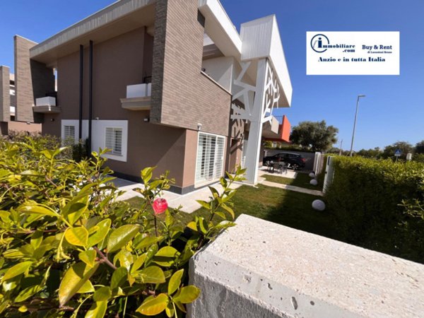 casa indipendente in vendita ad Anzio