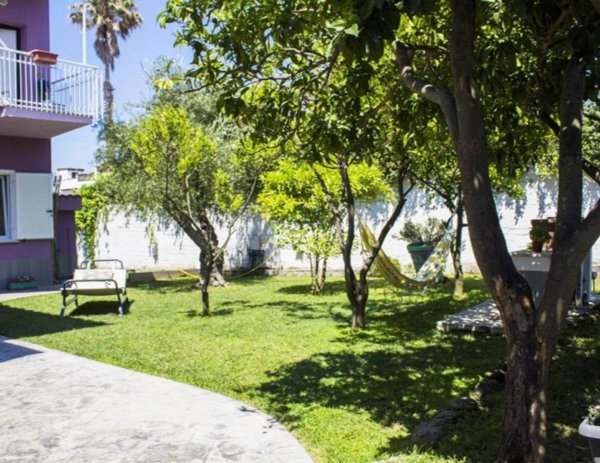 casa indipendente in vendita ad Anzio in zona Cincinnato
