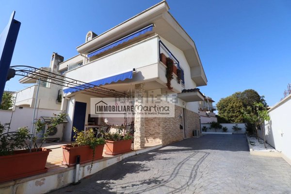 casa indipendente in vendita ad Anzio in zona Mare