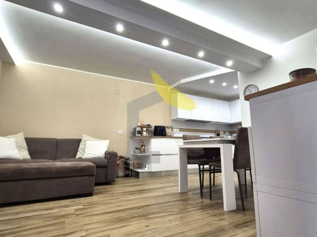 appartamento in vendita ad Anzio in zona Mare