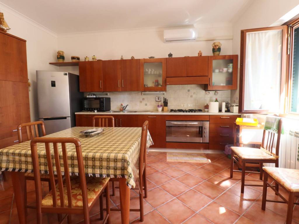 appartamento in vendita ad Anzio in zona Stazione