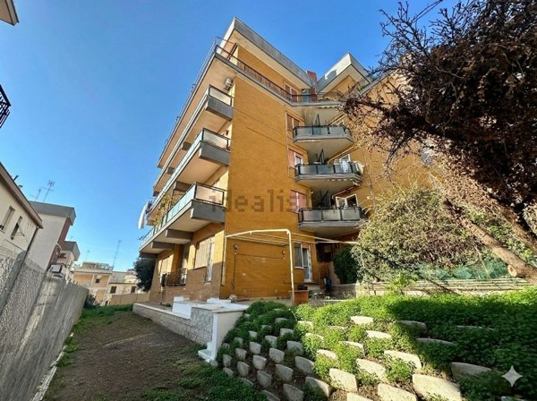 appartamento in vendita ad Anzio in zona Mare