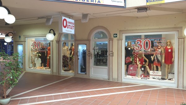 ufficio in vendita ad Anzio