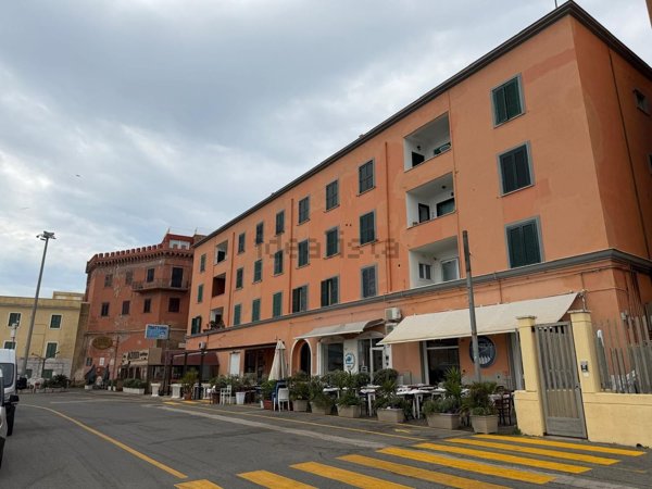 appartamento in vendita ad Anzio in zona Mare