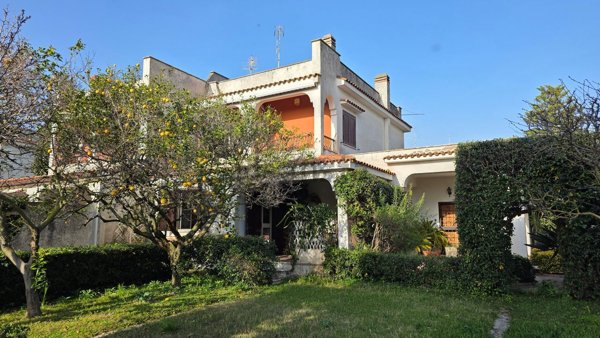 casa indipendente in vendita ad Anzio