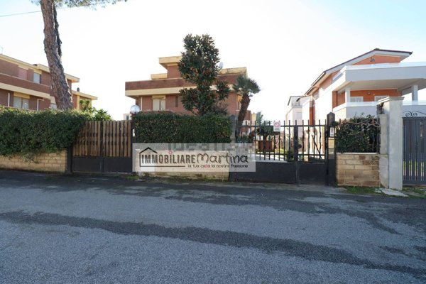 casa indipendente in vendita ad Anzio in zona Mare