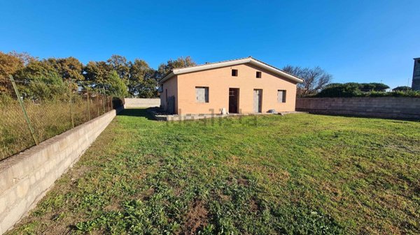 casa indipendente in vendita ad Anzio in zona Stazione