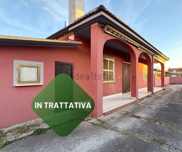 casa indipendente in vendita ad Anzio