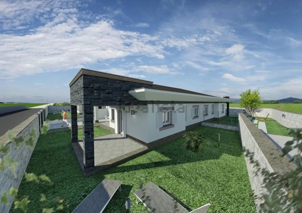 casa indipendente in vendita ad Anzio