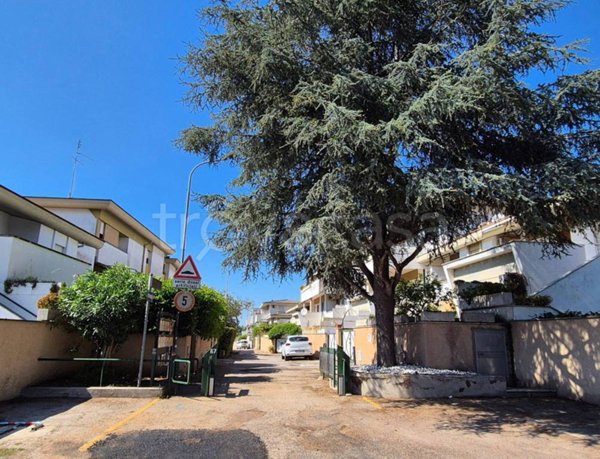 casa indipendente in vendita ad Anzio in zona Mare