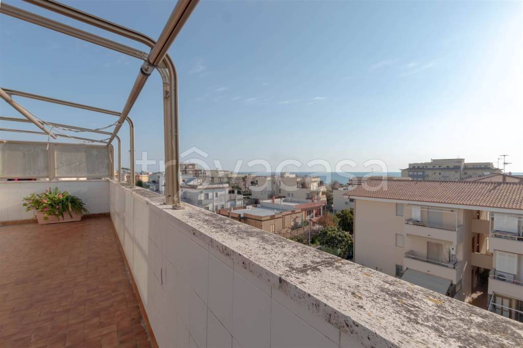 appartamento in vendita ad Anzio in zona Marechiaro