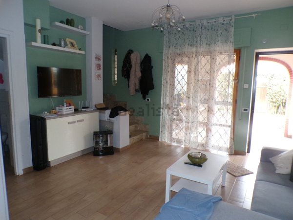 casa indipendente in vendita ad Anzio