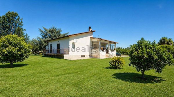 casa indipendente in vendita ad Anzio