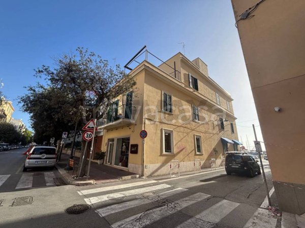 appartamento in vendita ad Anzio in zona Mare